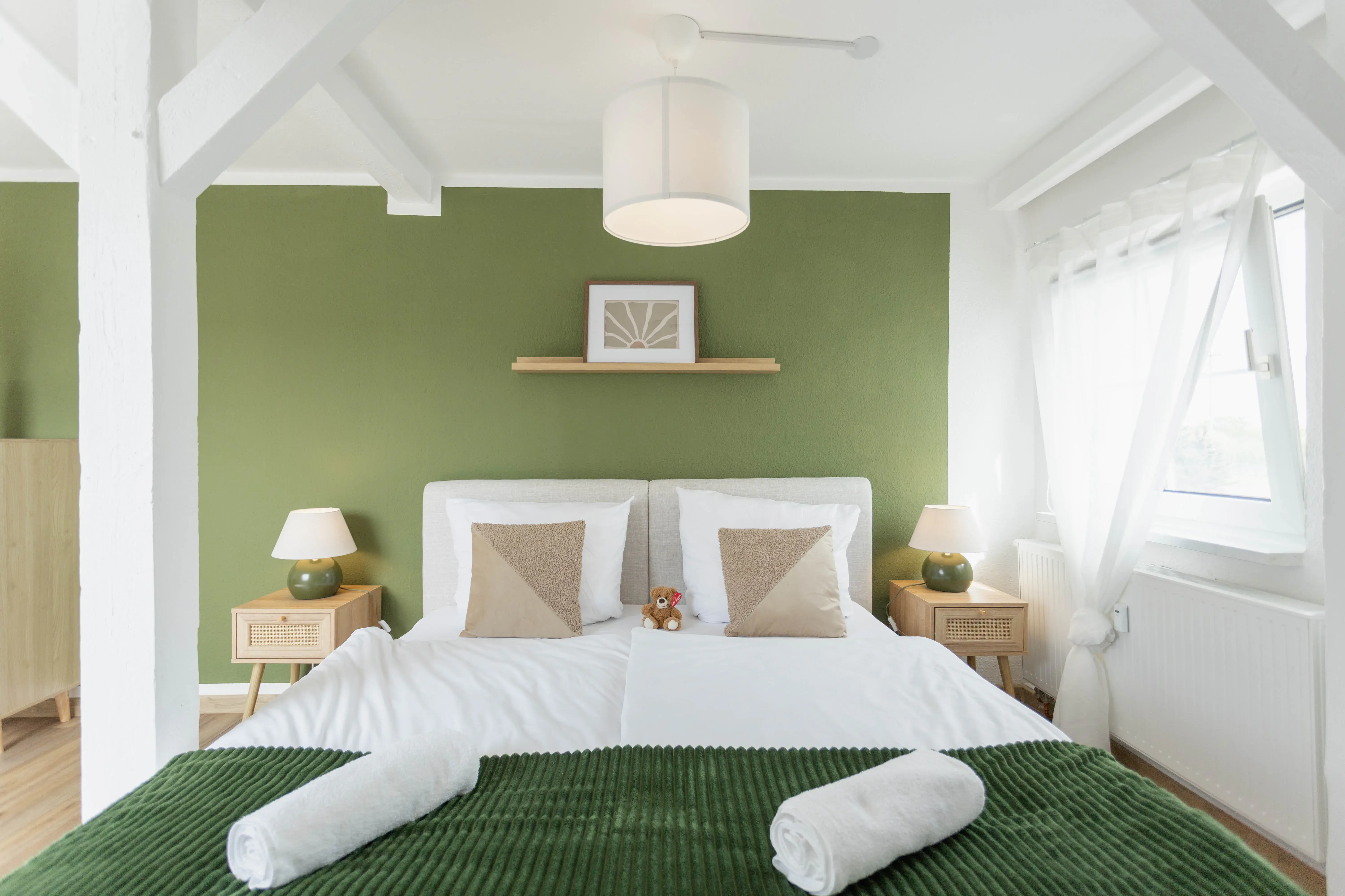 Schlafzimmer 4